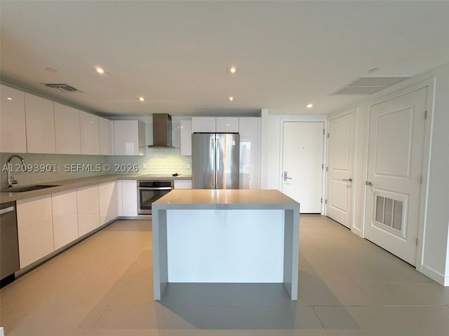 1600 NE 1st Ave 2509, Miami, FL 33132