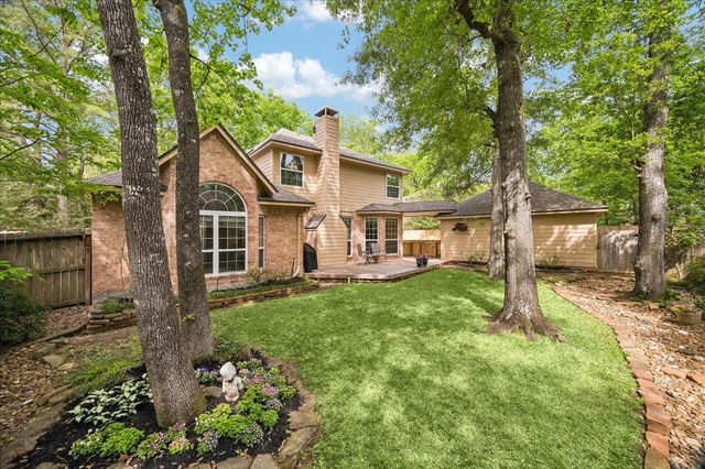 30 N Dragonwood Place, The Woodlands, TX 77381