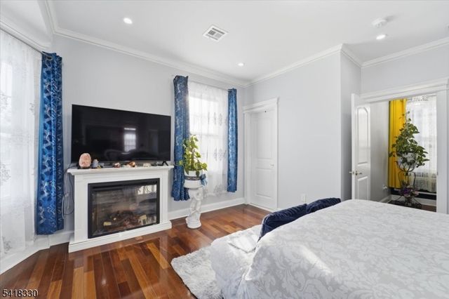 60 Stewart Ave, Kearny Town, NJ 07032