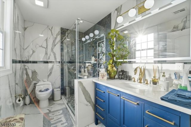 60 Stewart Ave, Kearny Town, NJ 07032