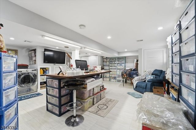 60 Stewart Ave, Kearny Town, NJ 07032