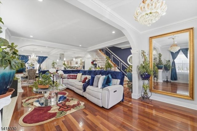 60 Stewart Ave, Kearny Town, NJ 07032