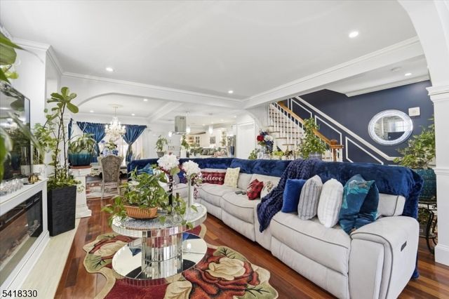 60 Stewart Ave, Kearny Town, NJ 07032