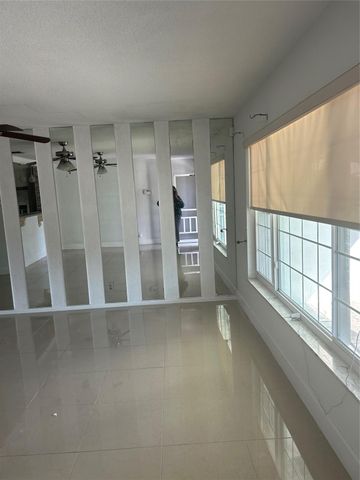 7001 NW 76th Ct, Tamarac, FL 33321