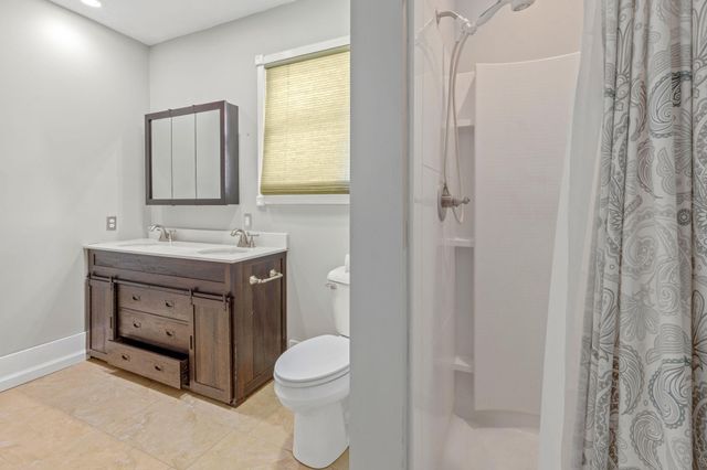 3933 Elston St, Lake Charles, LA 70605