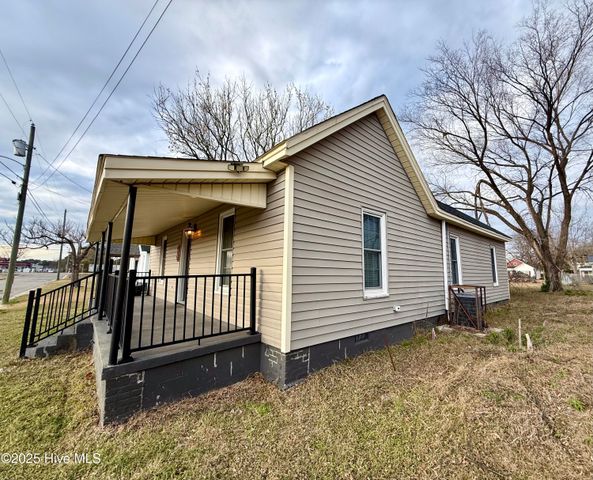 415 Wilson Street, Goldsboro, NC 27530