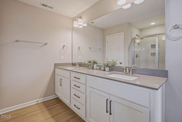 60 Olivia Crossing Court, Four Oaks, NC 27524