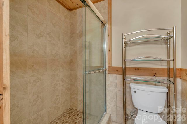 525 Schoolhouse Ridge, Boone, NC 28607