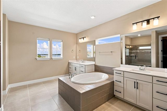 4817 FAIR WINDS COURT, Winter Garden, FL 34787
