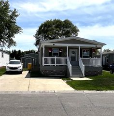15376 Enchante Drive, Clinton Charter Township, MI 48038