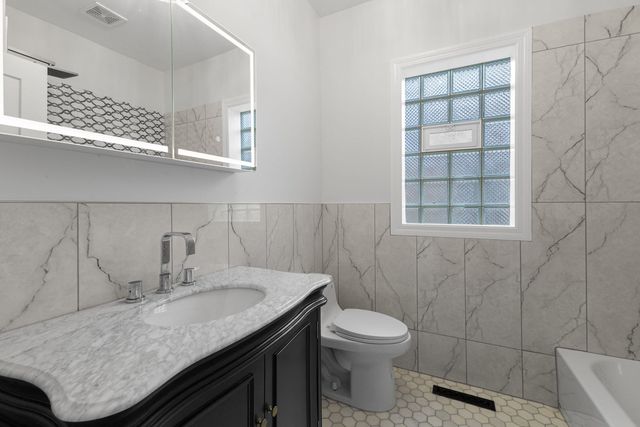8044 S Harper Avenue, Chicago, IL 60619