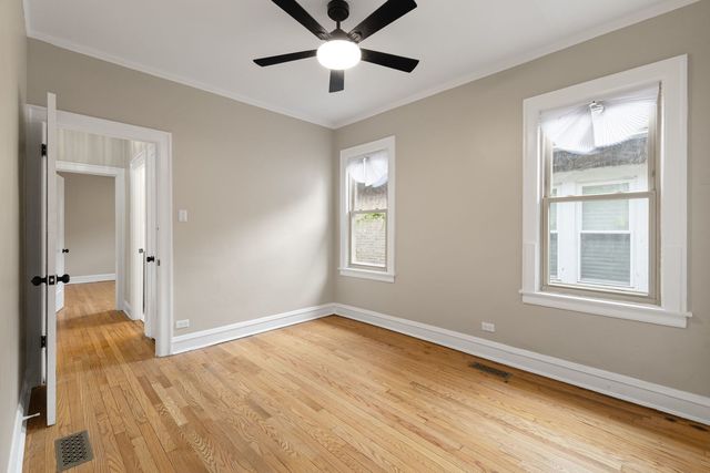 8044 S Harper Avenue, Chicago, IL 60619