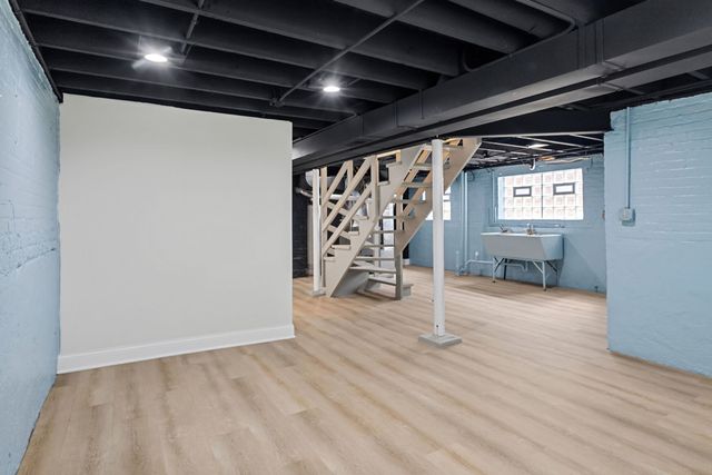 8044 S Harper Avenue, Chicago, IL 60619