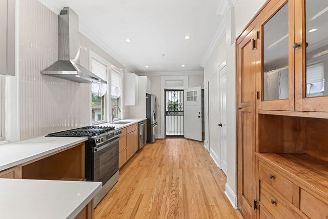 8044 S Harper Avenue, Chicago, IL 60619