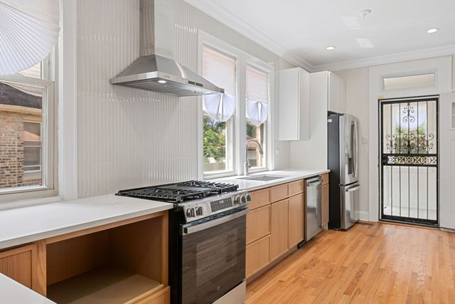 8044 S Harper Avenue, Chicago, IL 60619