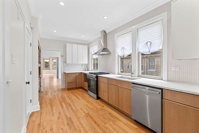 8044 S Harper Avenue, Chicago, IL 60619