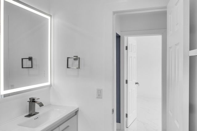 915 SW 3rd Street, Boynton Beach, FL 33435