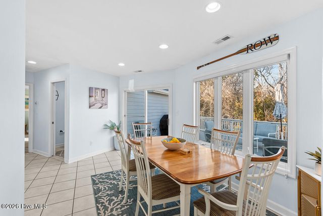 312 Pine Knoll Circle, Atlantic Beach, NC 28512