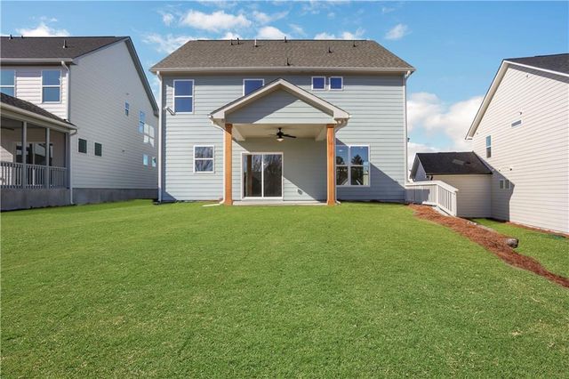 216 Coffee Lane, Hoschton, GA 30548
