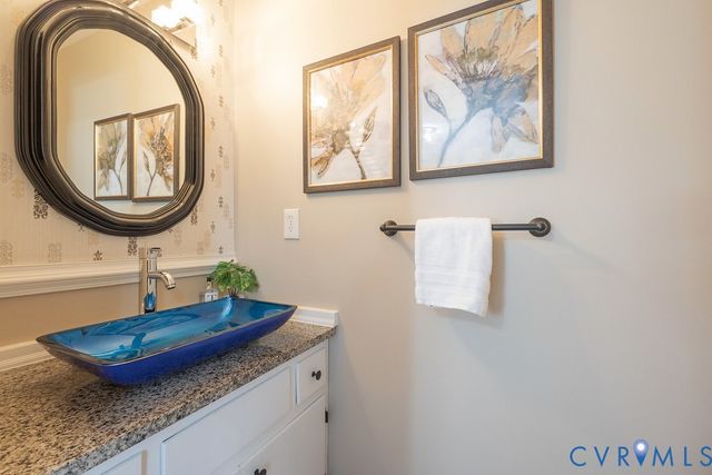 10221 Sauna Dr, Richmond, VA 23236