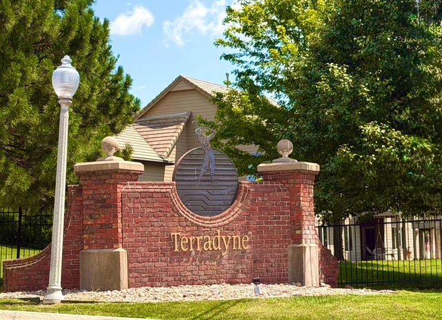 753 N Bramerton St., Andover, KS 67002