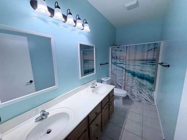753 N Bramerton St., Andover, KS 67002