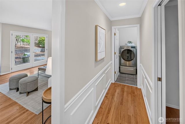 1010 106th Avenue SE, Bellevue, WA 98004