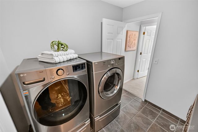 1010 106th Avenue SE, Bellevue, WA 98004