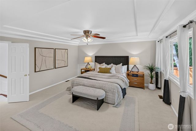 1010 106th Avenue SE, Bellevue, WA 98004