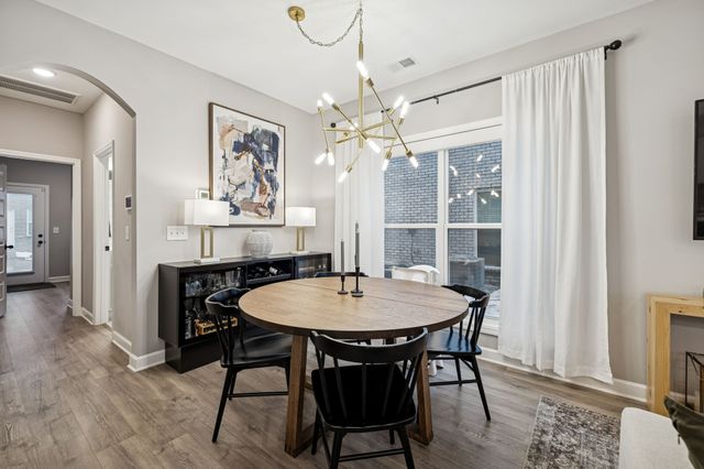 237 Kenner Pvt Aly, Hendersonville, TN 37075