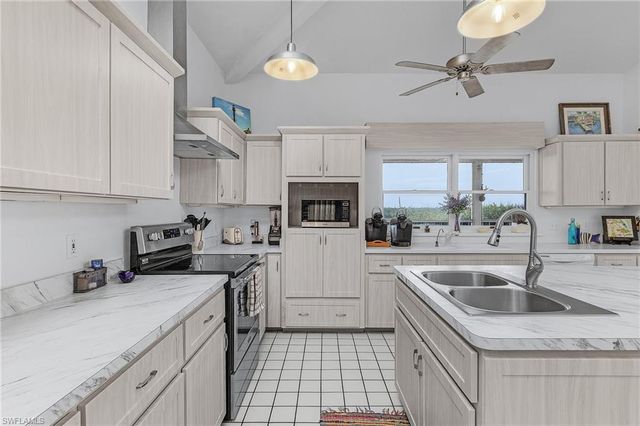 4081 GALT ISLAND AVE, St. James City, FL 33956