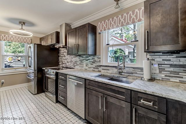 311 Nun Street, Wilmington, NC 28401