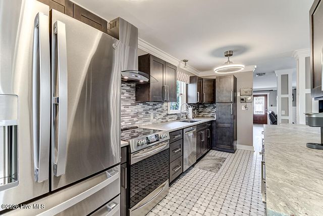 311 Nun Street, Wilmington, NC 28401