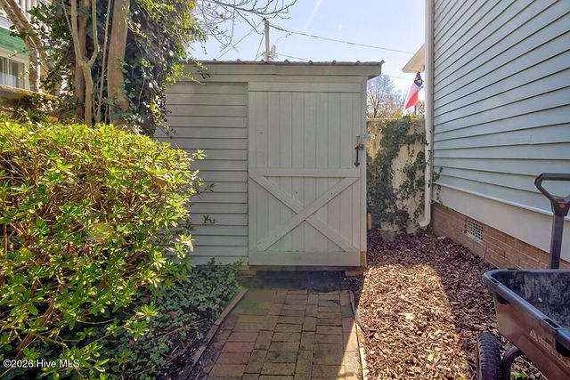 311 Nun Street, Wilmington, NC 28401