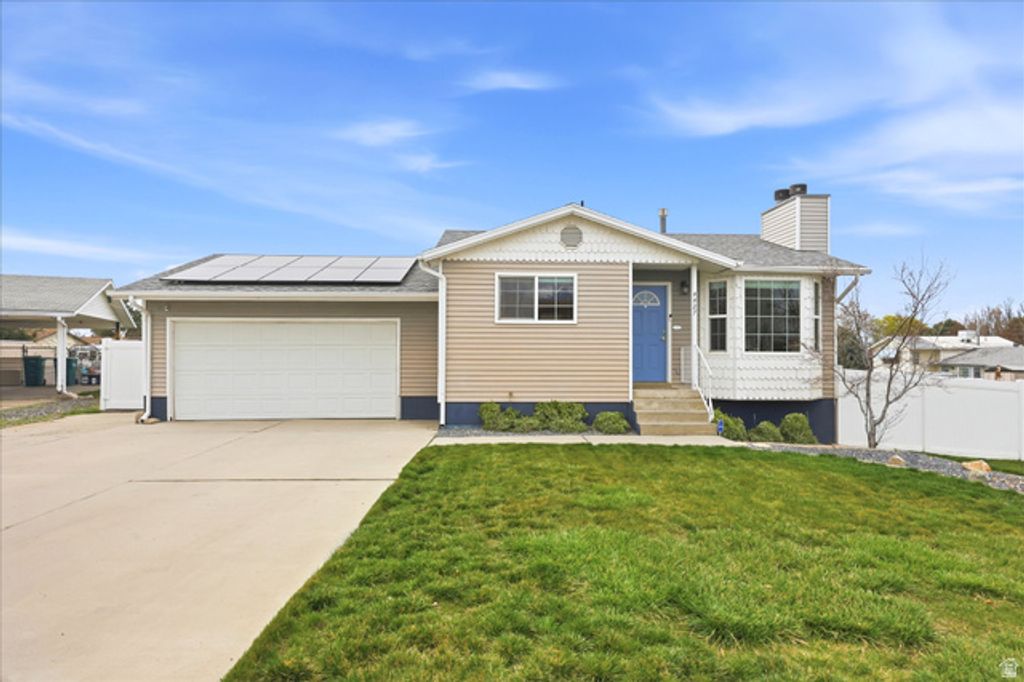 4427 S 2850 W, Roy, UT 84067