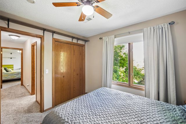800 SW Kennybrook Drive, Grimes, IA 50111