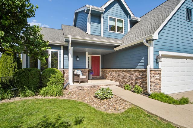 800 SW Kennybrook Drive, Grimes, IA 50111