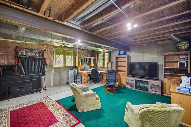 800 SW Kennybrook Drive, Grimes, IA 50111