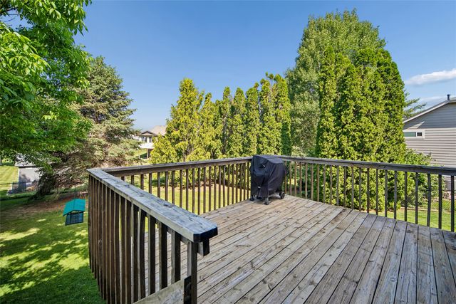 800 SW Kennybrook Drive, Grimes, IA 50111