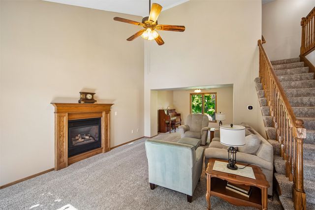 800 SW Kennybrook Drive, Grimes, IA 50111
