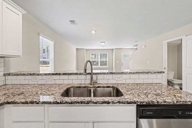 319 Ashigan Street, Union City, GA 30291