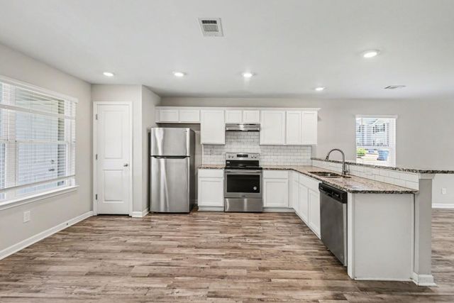 319 Ashigan Street, Union City, GA 30291