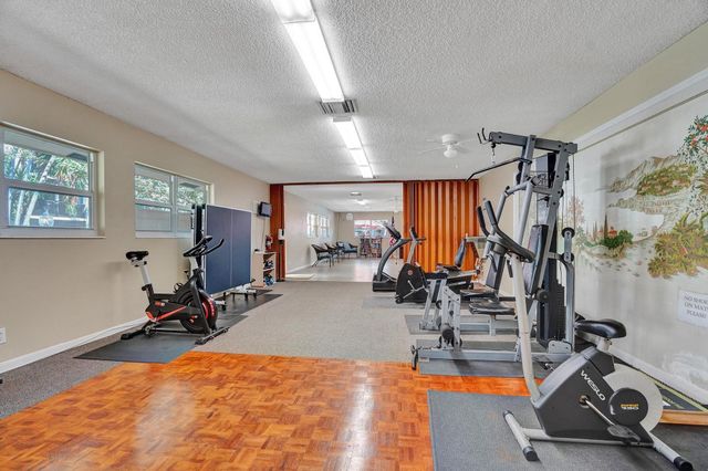 2350 NE 14th St Causeway 209, Pompano Beach, FL 33062