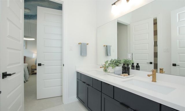 4916 Dickens Landing Drive, League City, TX 77573