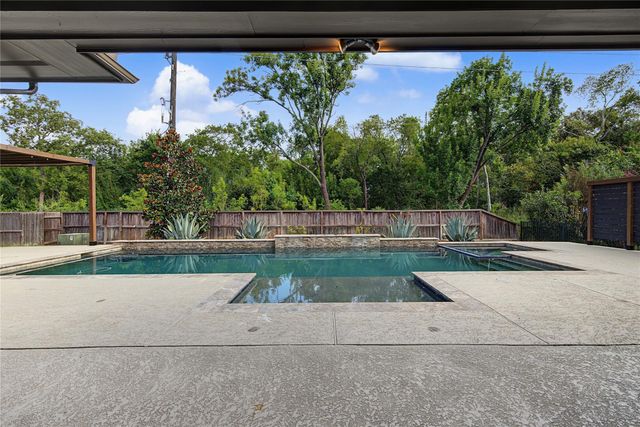 30414 Wild Garden Way Court, Fulshear, TX 77441