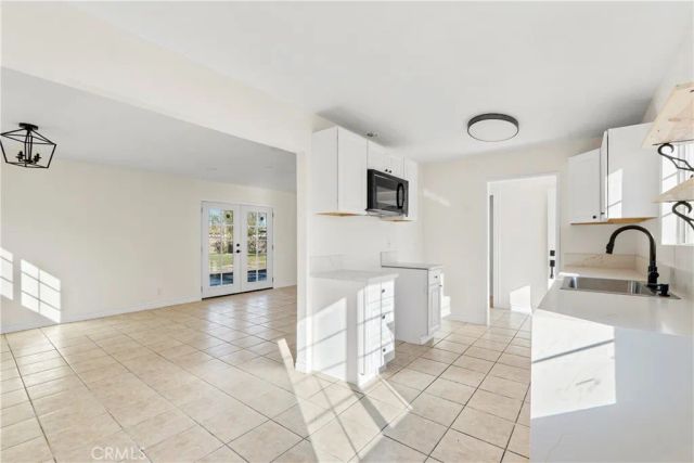 1347 E Avenue R3, Palmdale, CA 93550