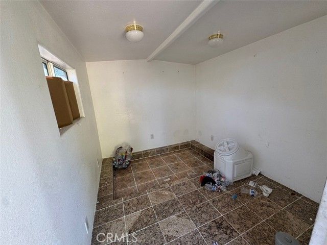 946 W Service, West Covina, CA 91790