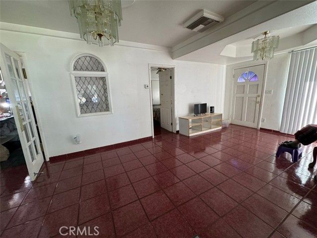 946 W Service, West Covina, CA 91790