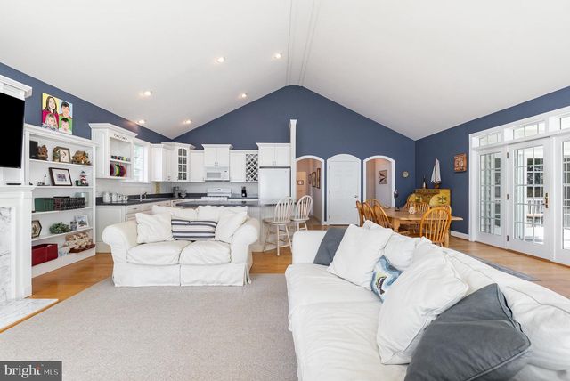 15 CHERRY LN, Perryville, MD 21903