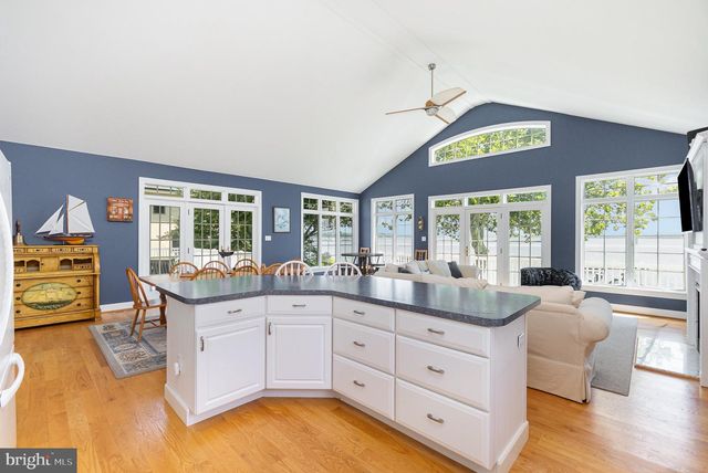 15 CHERRY LN, Perryville, MD 21903